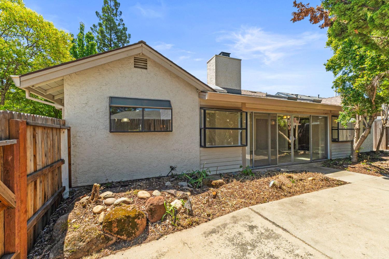 Kyle Court, Citrus Heights, California image 44