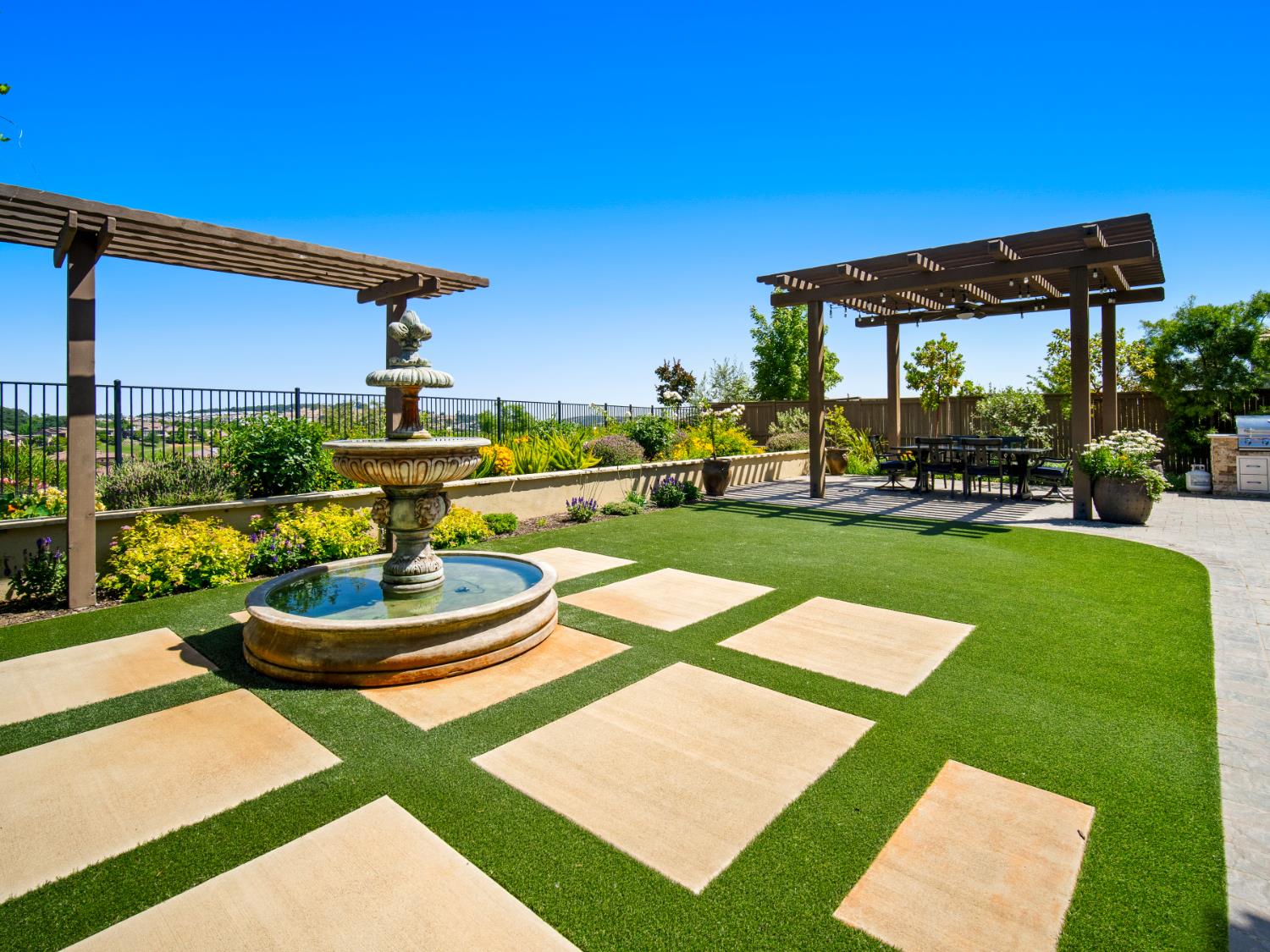 Hogarth Way, El Dorado Hills, California image 11