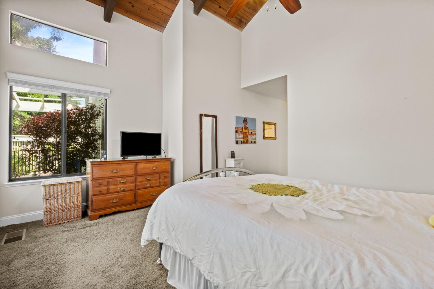 Photo #24: 225042950 Listing: Photo #24
