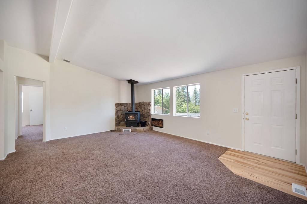 Bear Lane, Somerset, California image 27