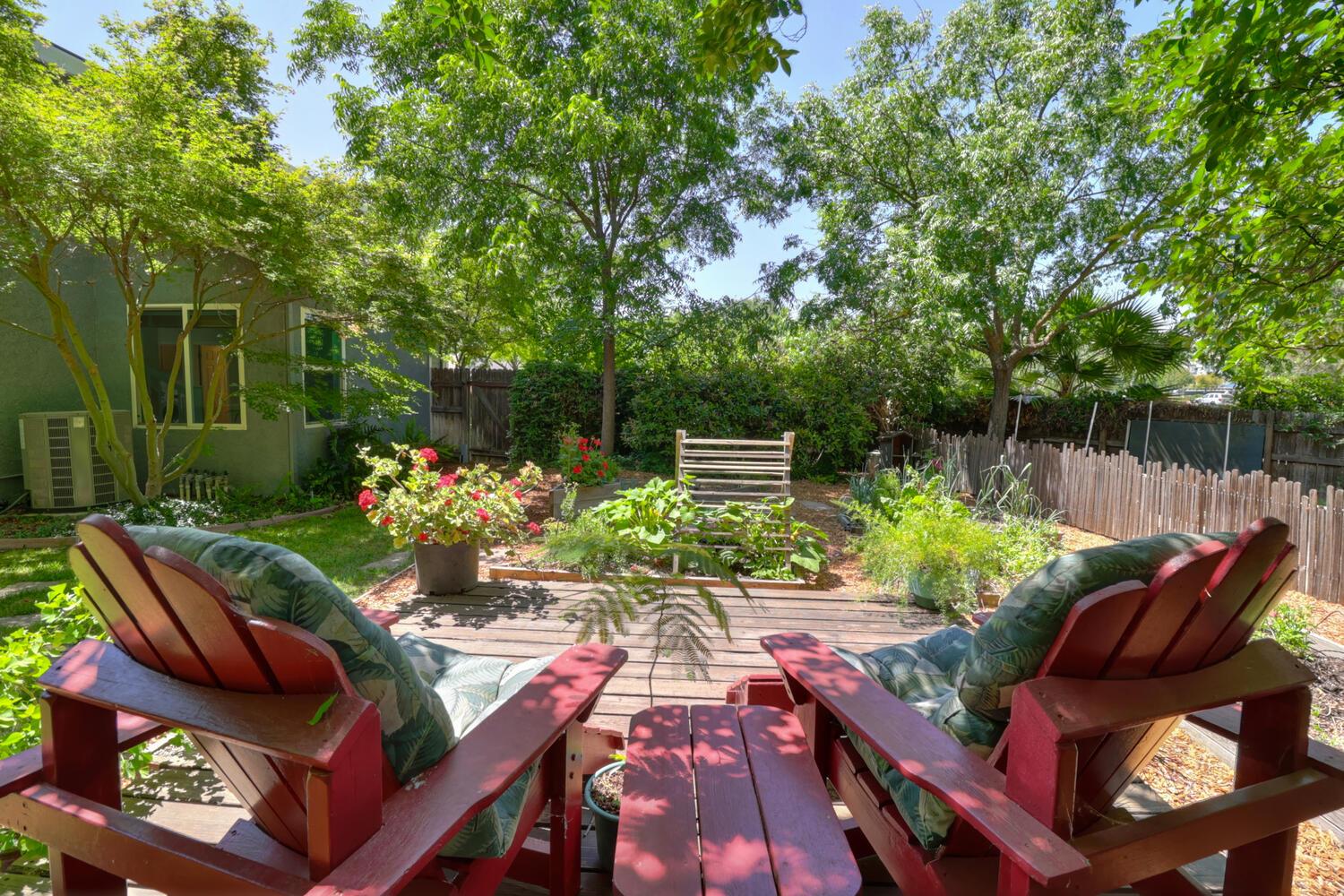 Atlantis Drive, Davis, California image 38