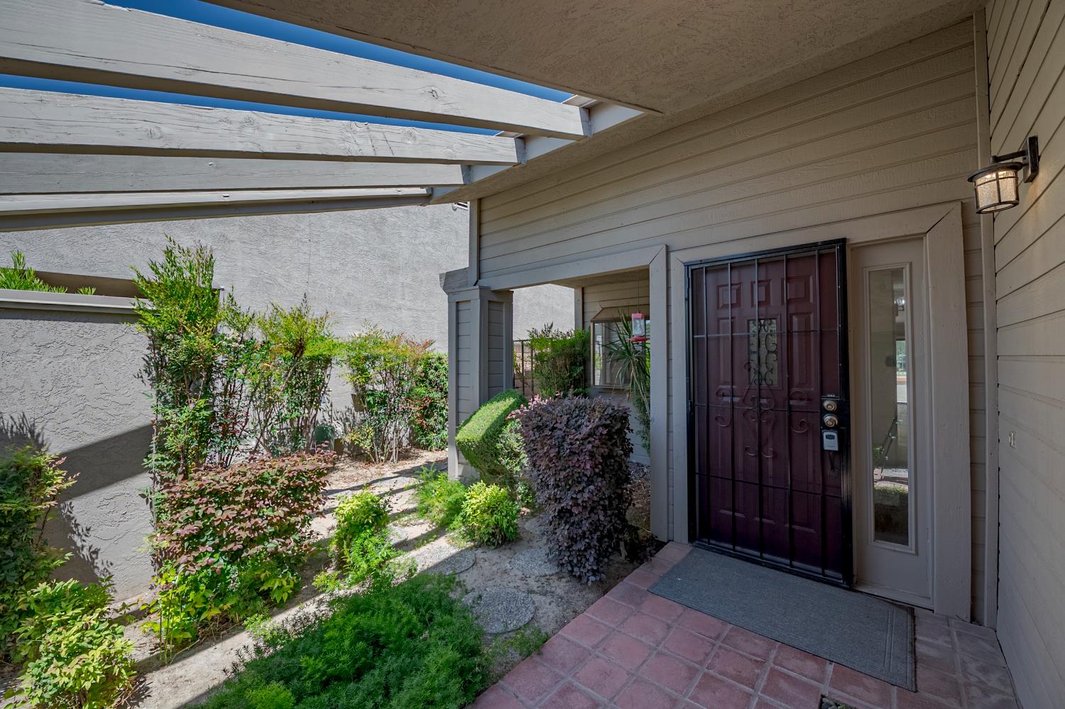Paseo Redondo Drive, Merced, California image 10