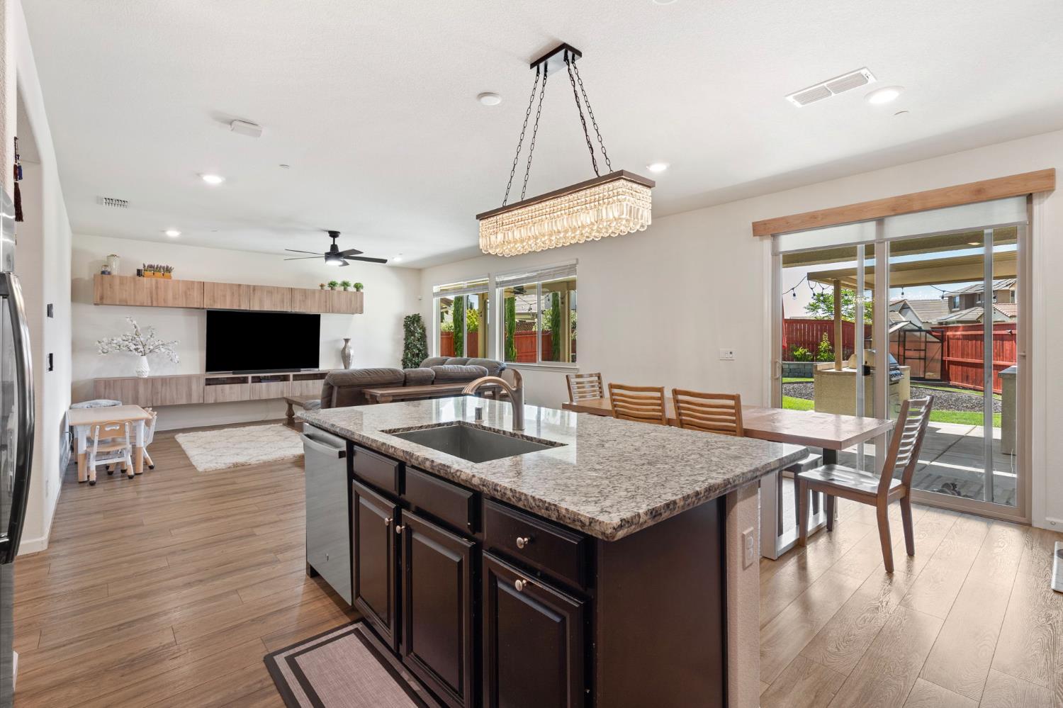 Edington Drive, Rancho Cordova, California image 12