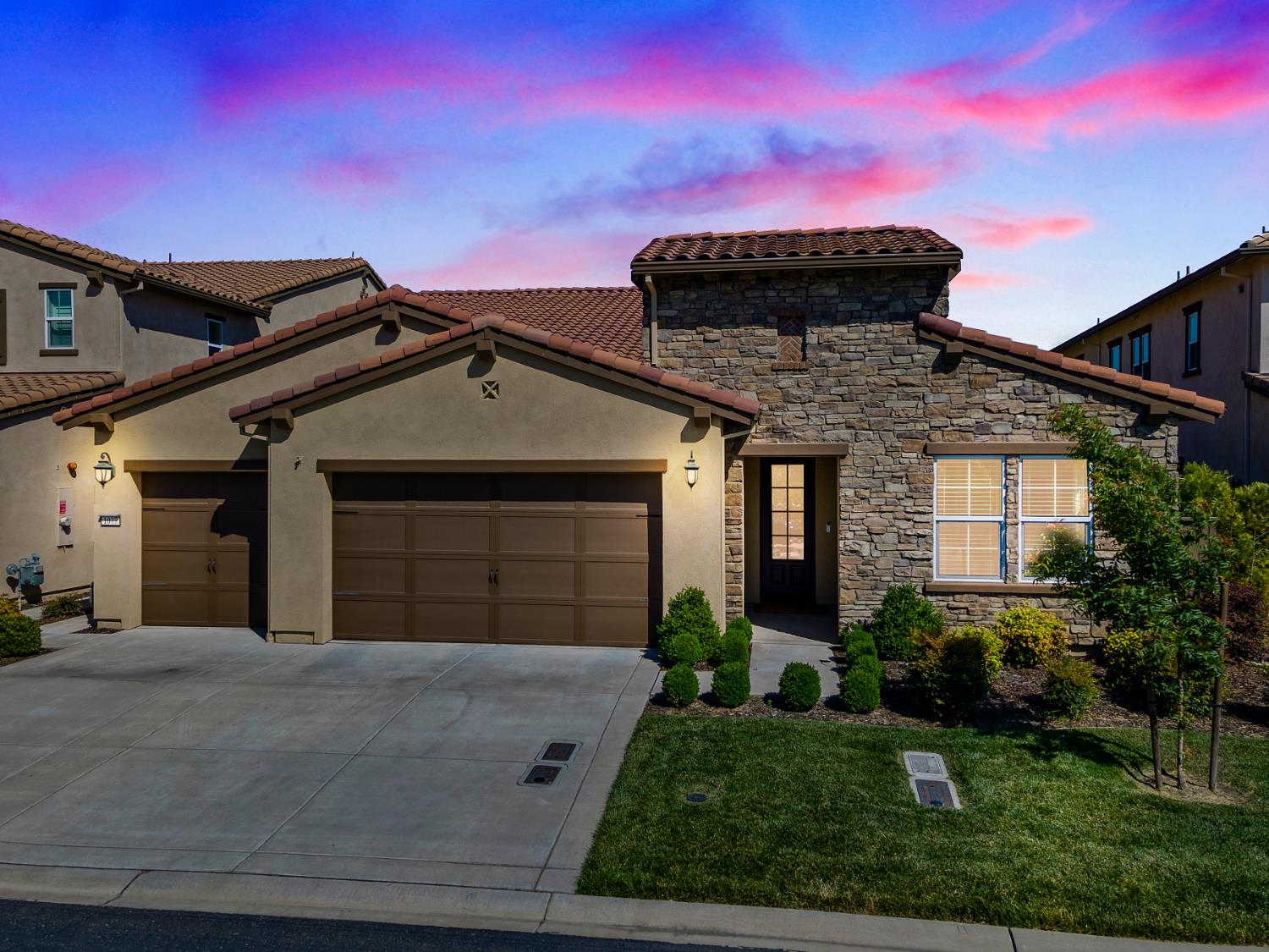 Hogarth Way, El Dorado Hills, California image 1