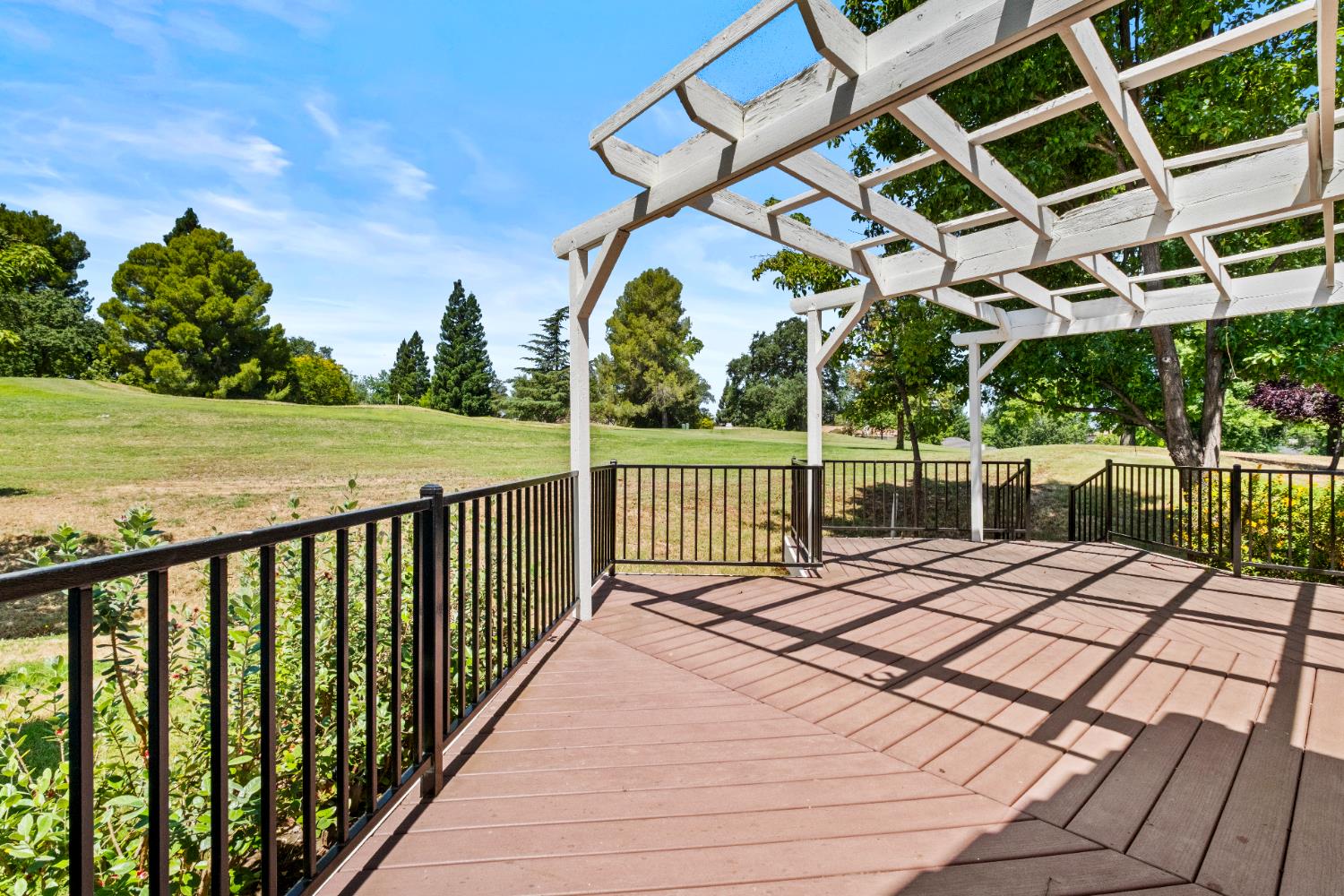 Photo #36: 225042950 Listing: Photo #36