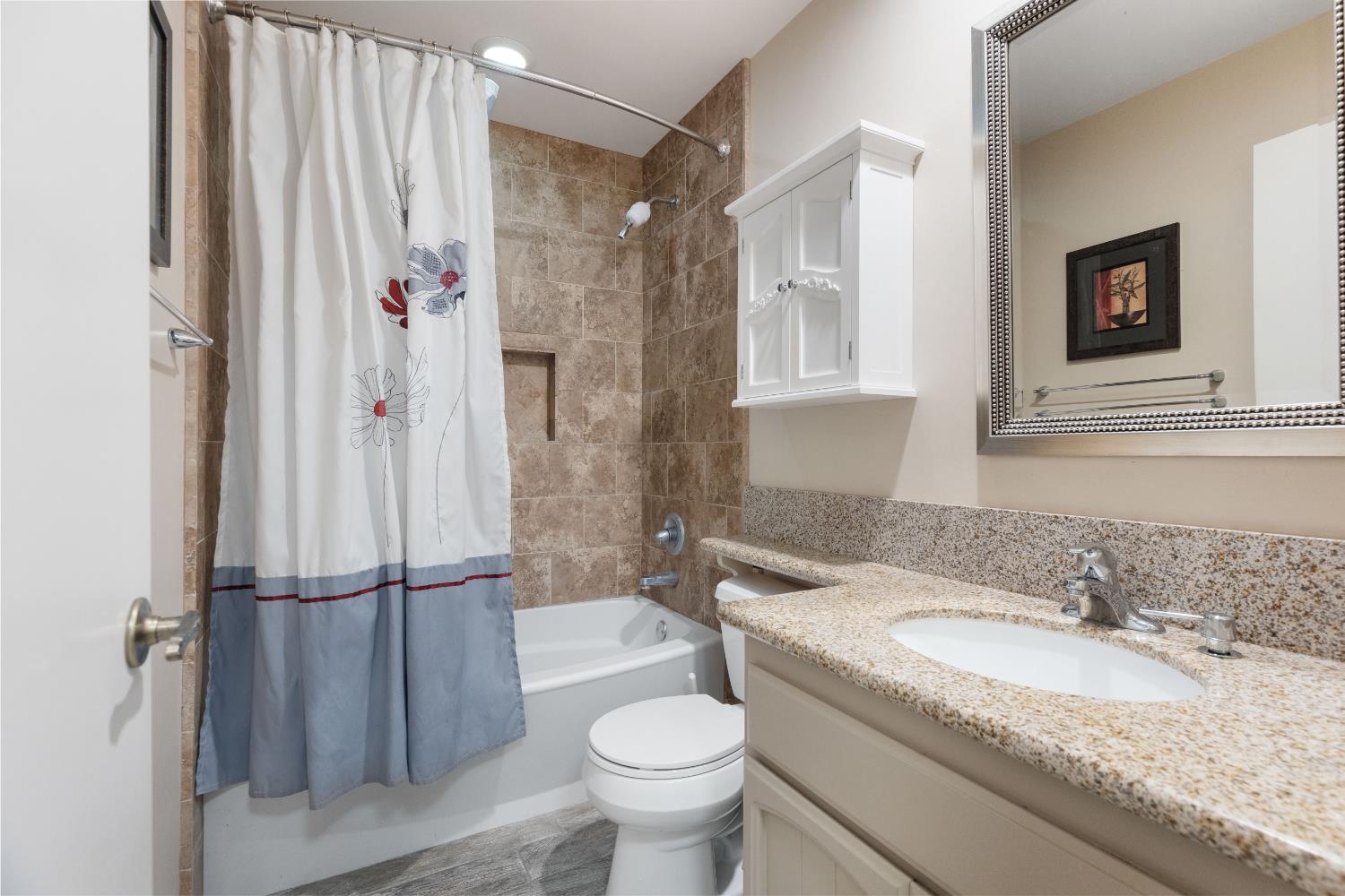 Photo #26: 225070023 Listing: Photo #26