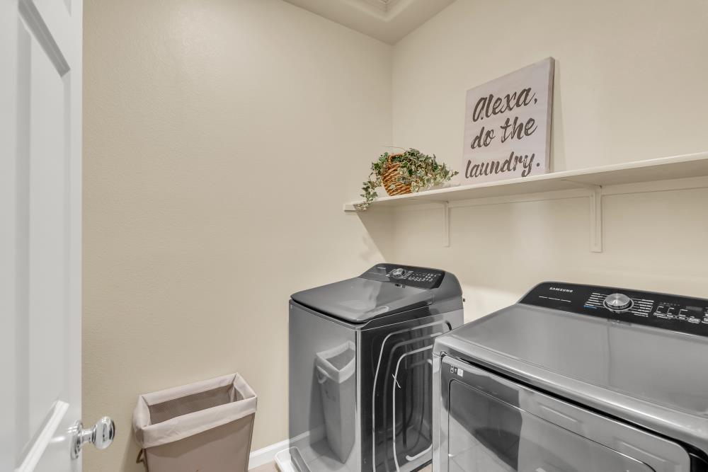 Linnea Court, Elk Grove, California image 39