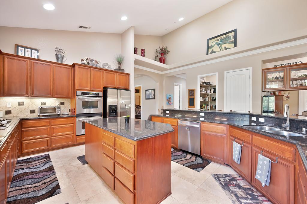 Wachtel Way, Citrus Heights, California image 21