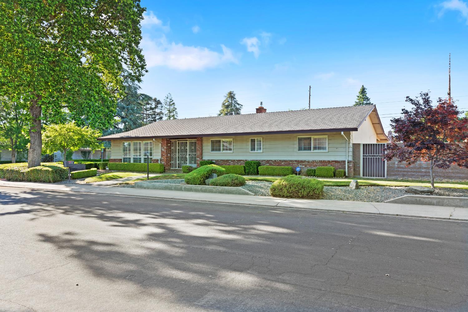 Cheshire Lane, Modesto, California image 32