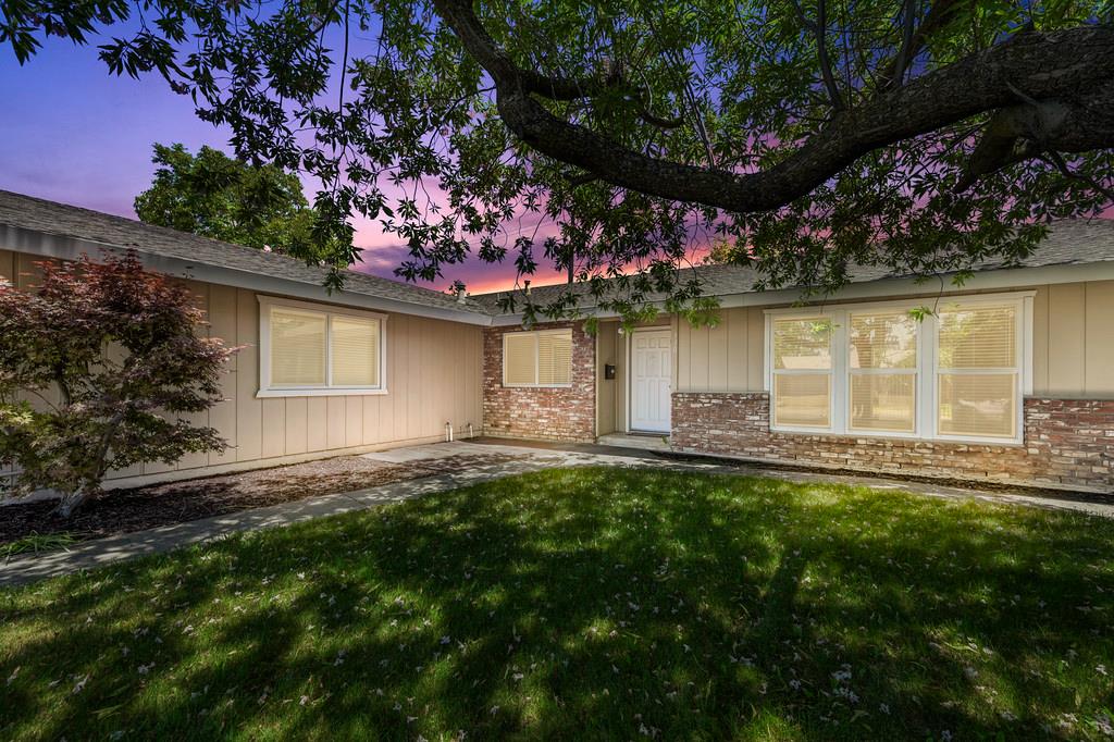 Margaret Way, Roseville, California image 8