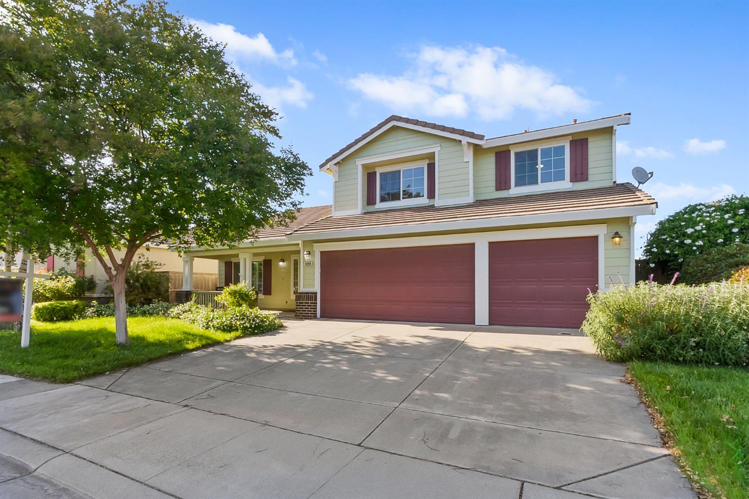 Wood Lily Way, Elk Grove, California image 1