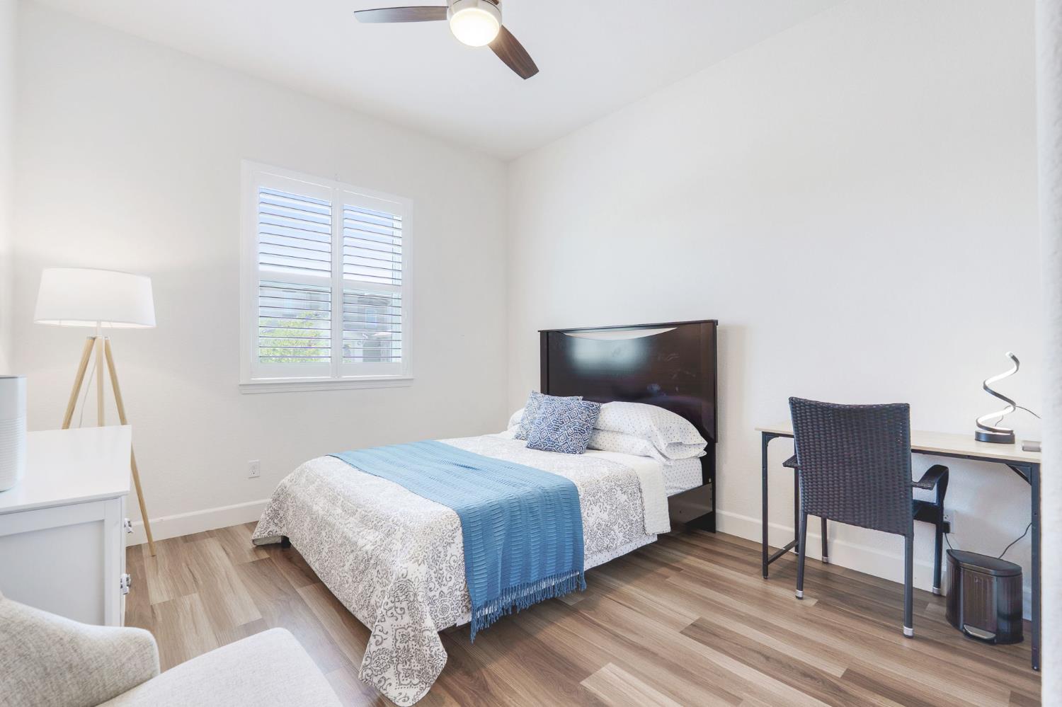 Banks Place, Woodland, California image 19