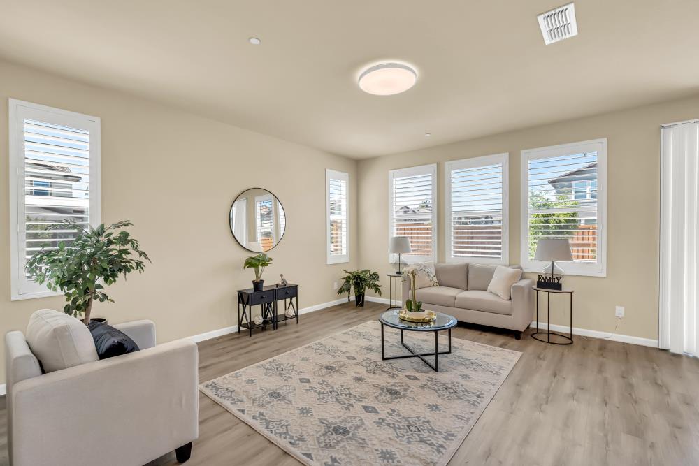 Linnea Court, Elk Grove, California image 6