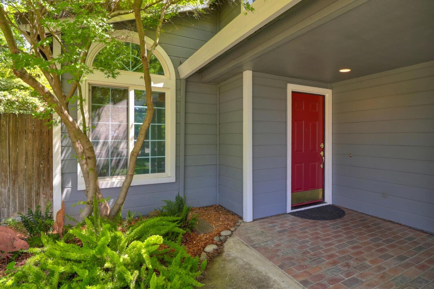 Atlantis Drive, Davis, California image 3