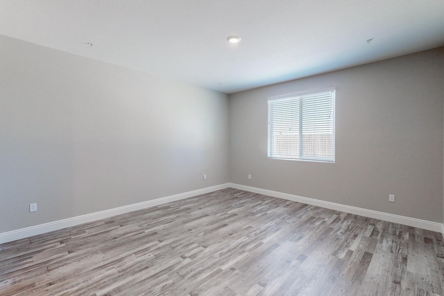 Kyri, Olivehurst, California image 26