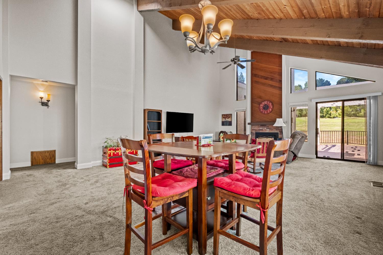 Photo #17: 225042950 Listing: Photo #17