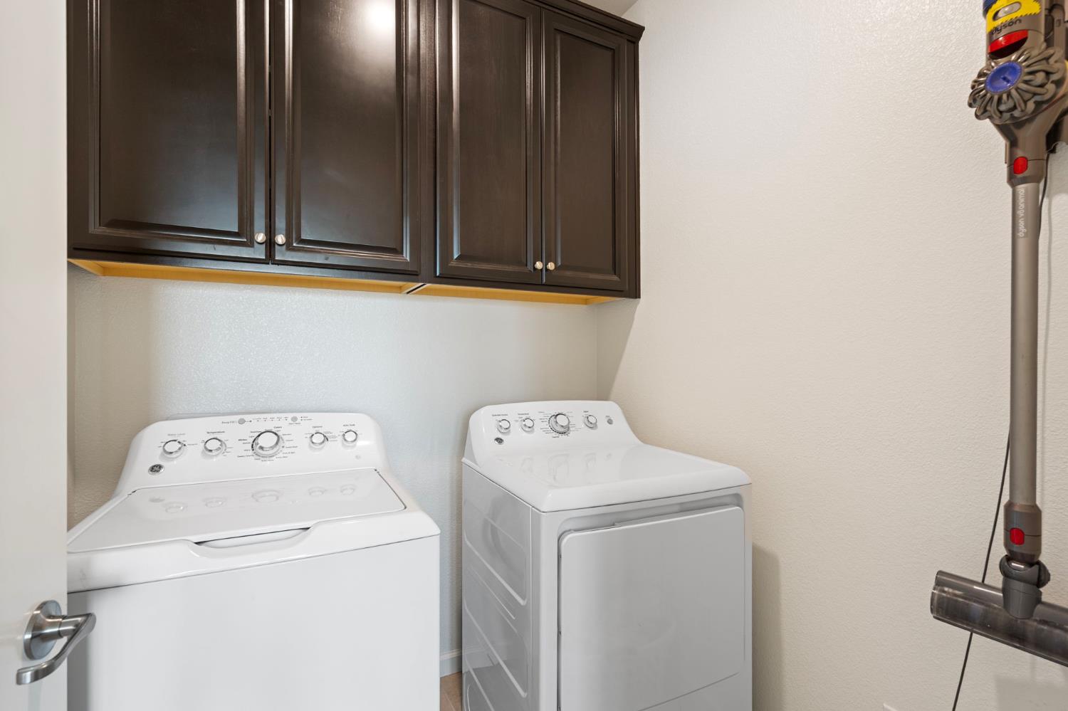 Edington Drive, Rancho Cordova, California image 27
