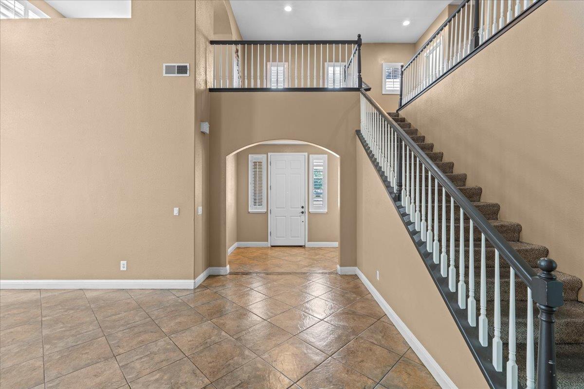 Mercer Drive, Modesto, California image 5