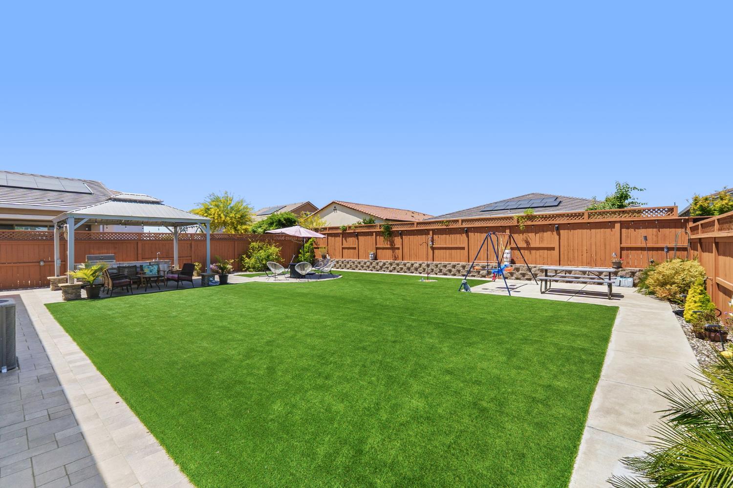 Banks Place, Woodland, California image 35