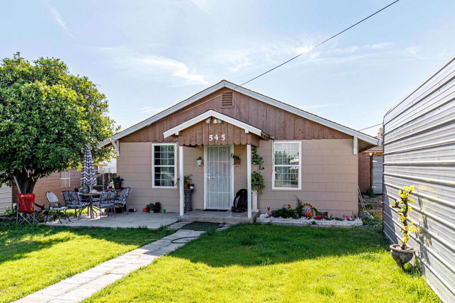 El Roya Avenue, Modesto, California image 6