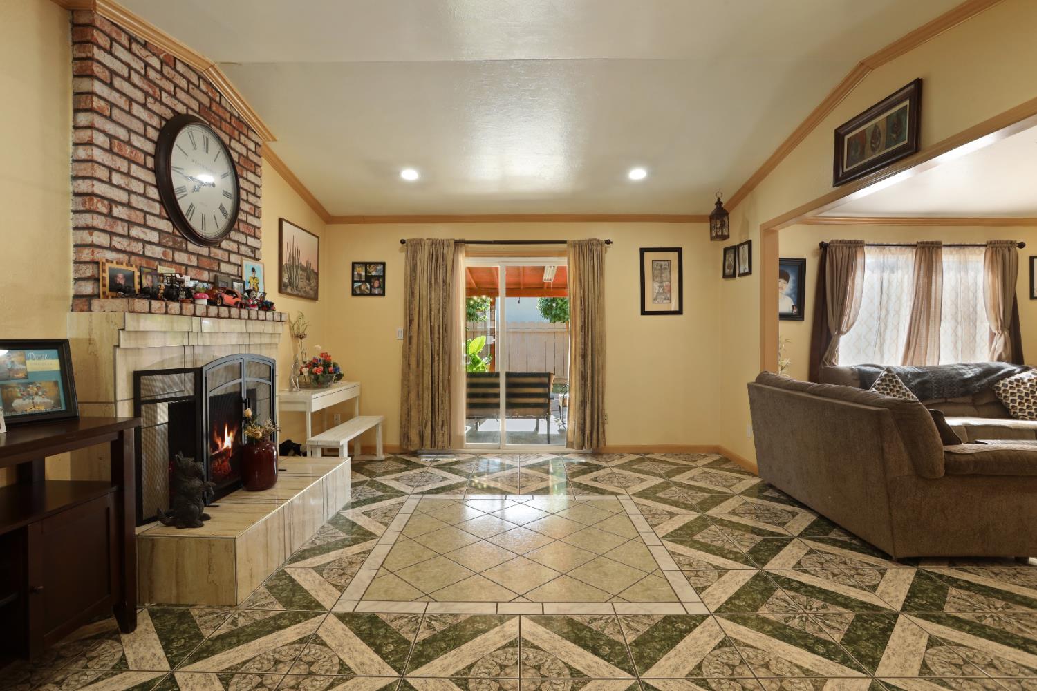 Chinquapin Drive, Modesto, California image 11
