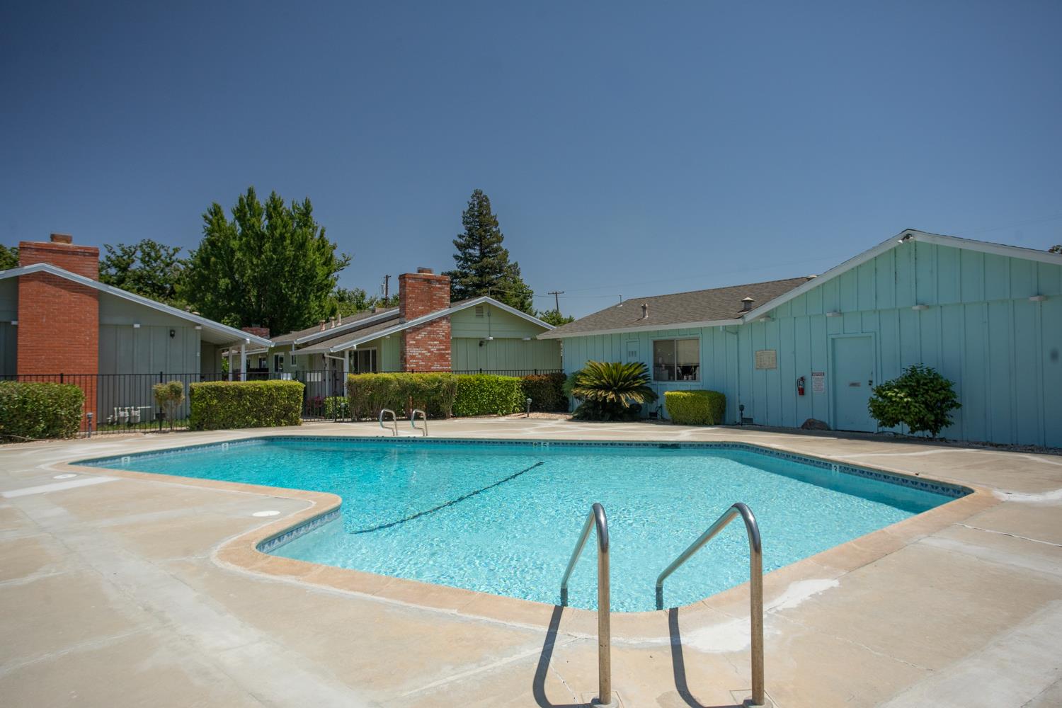 E 18th Street #2, Marysville, California image 4