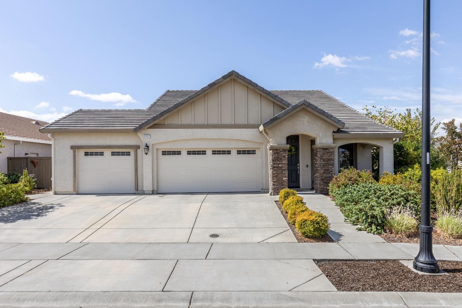 Quincy Avenue, Roseville, California image 37