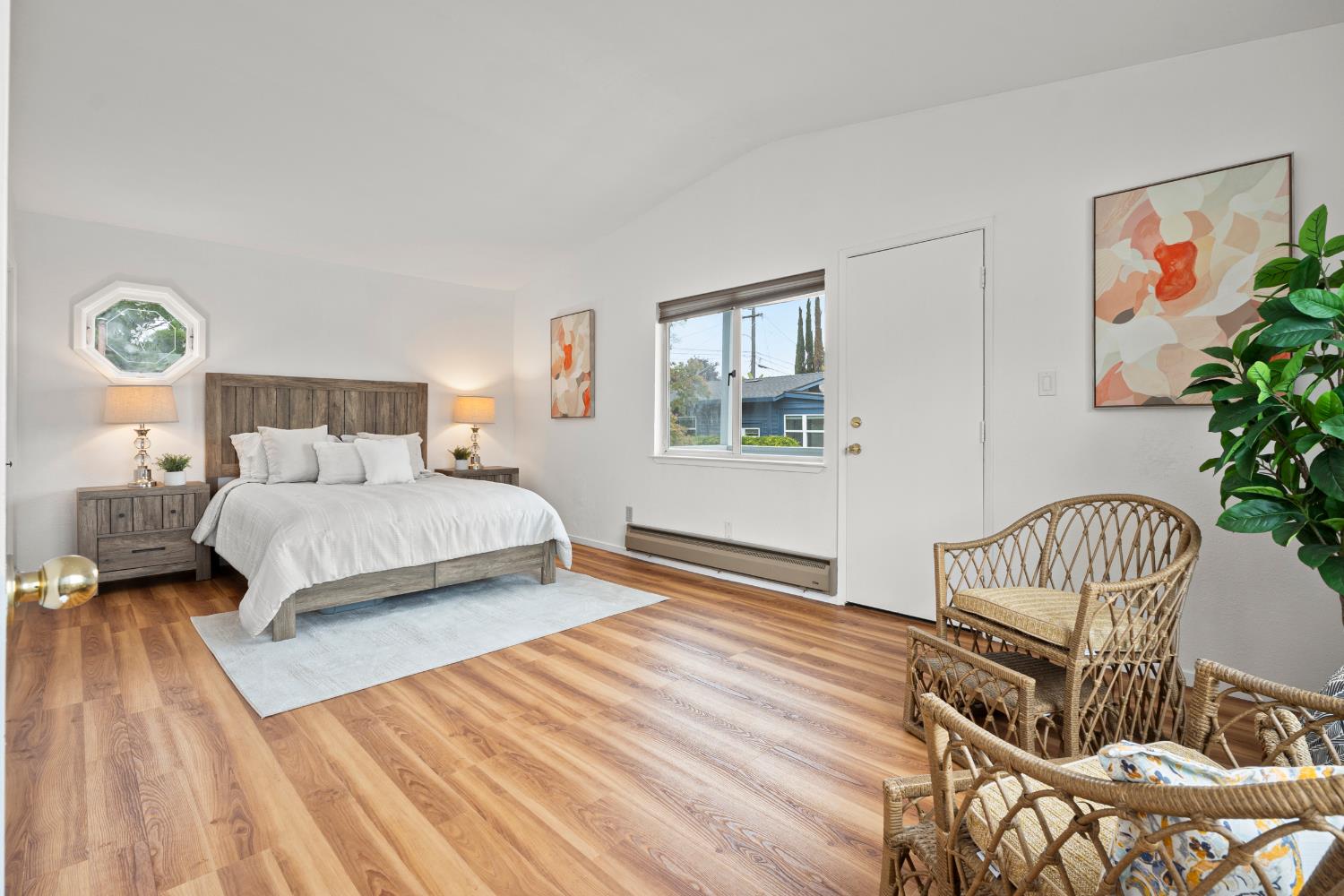 2920 Morcom, Oakland, California image 17