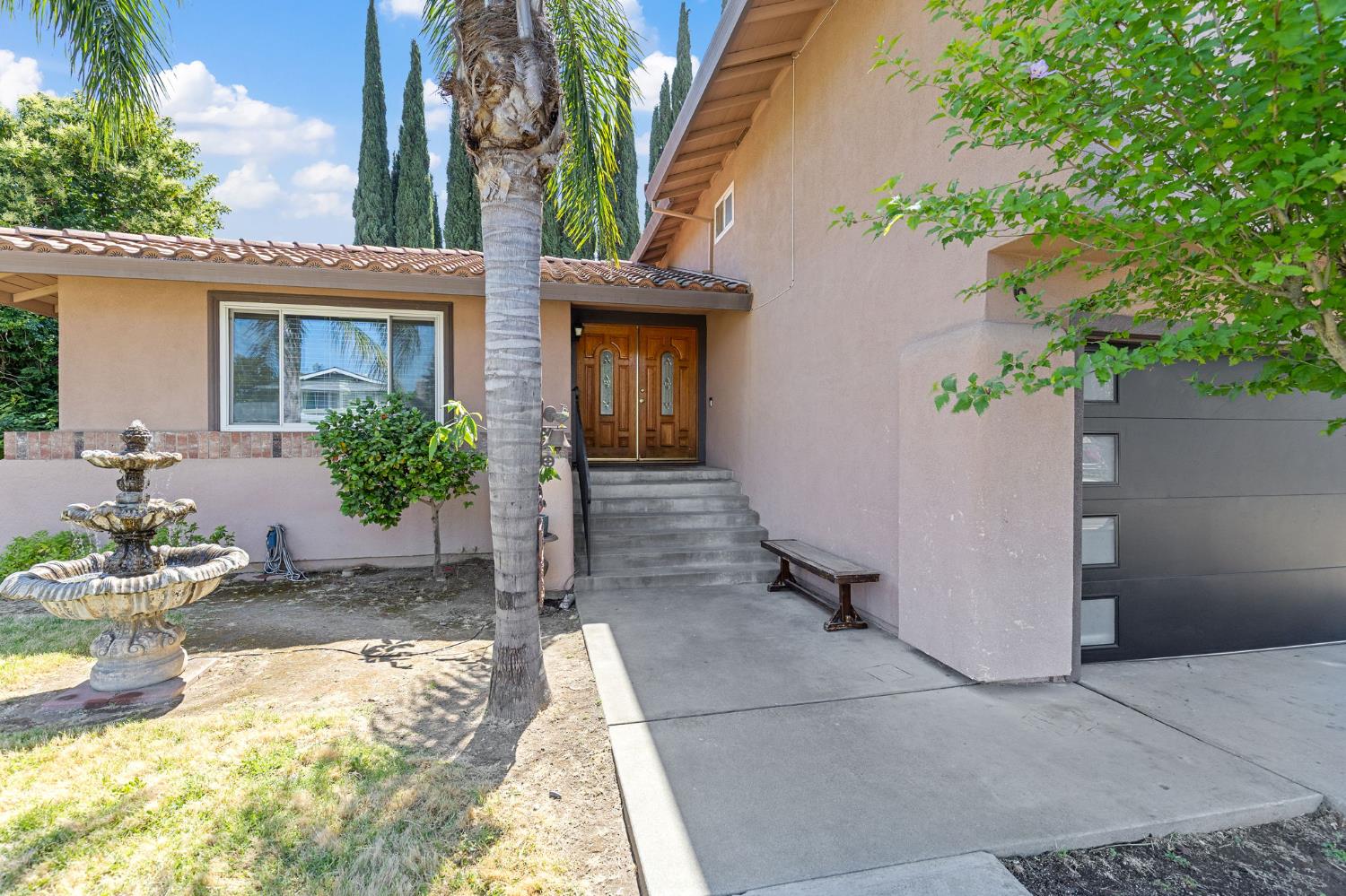 Yerba Court, Sacramento, California image 41