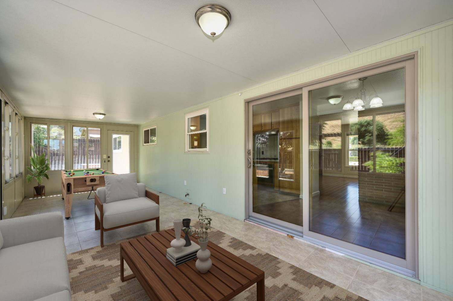 Clark Court, Pinole, California image 10