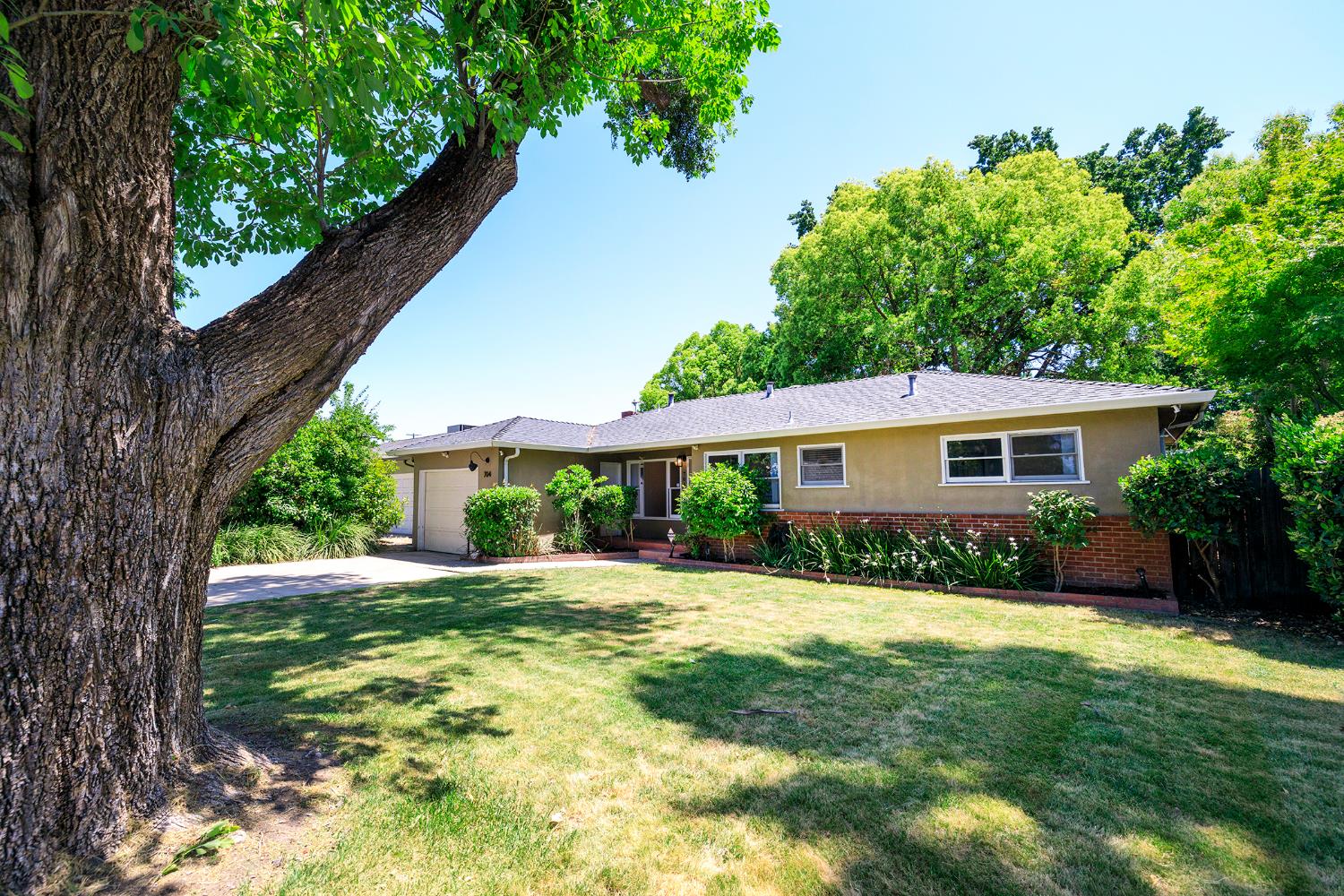 Edison Avenue, Modesto, California image 4