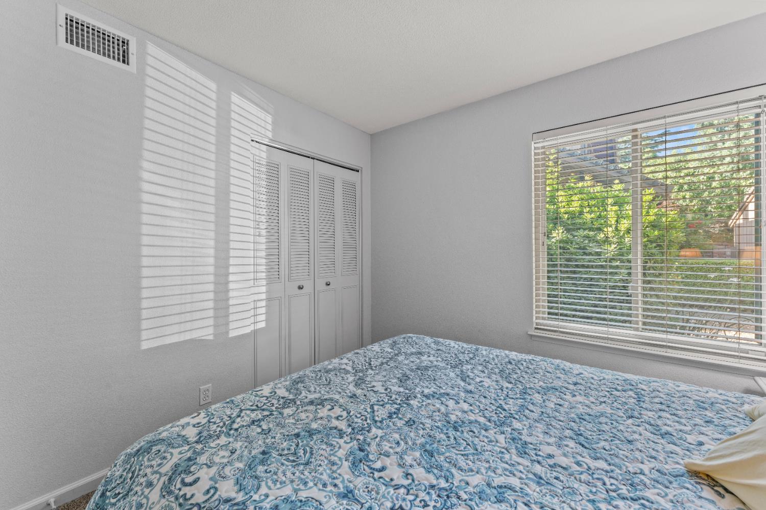 Toluca Lane, Citrus Heights, California image 26