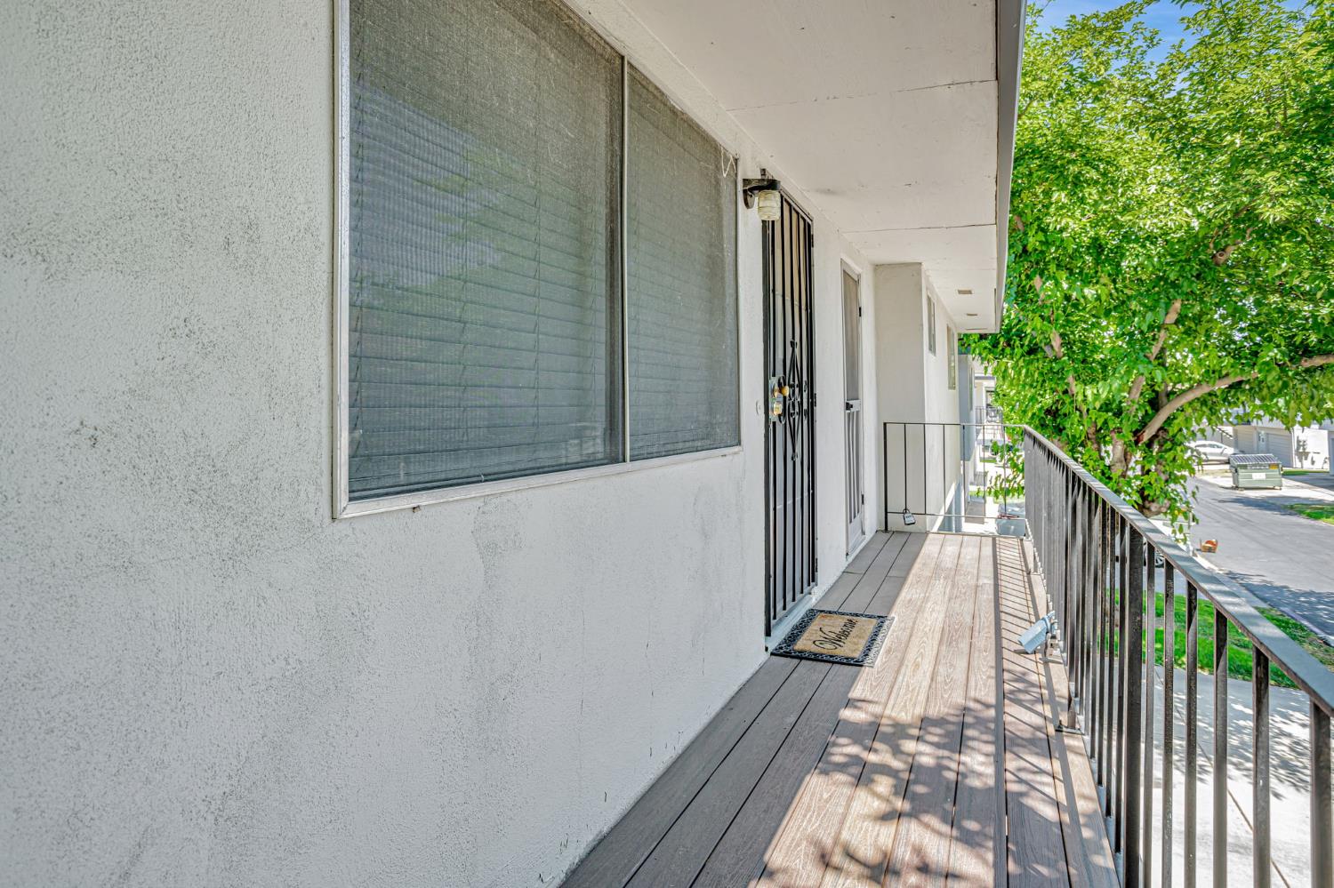 Photo #4: 225069126 Listing: Photo #4