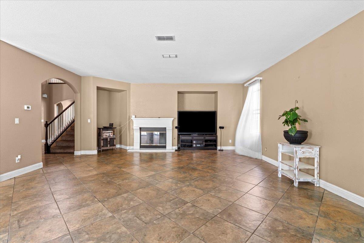 Mercer Drive, Modesto, California image 13