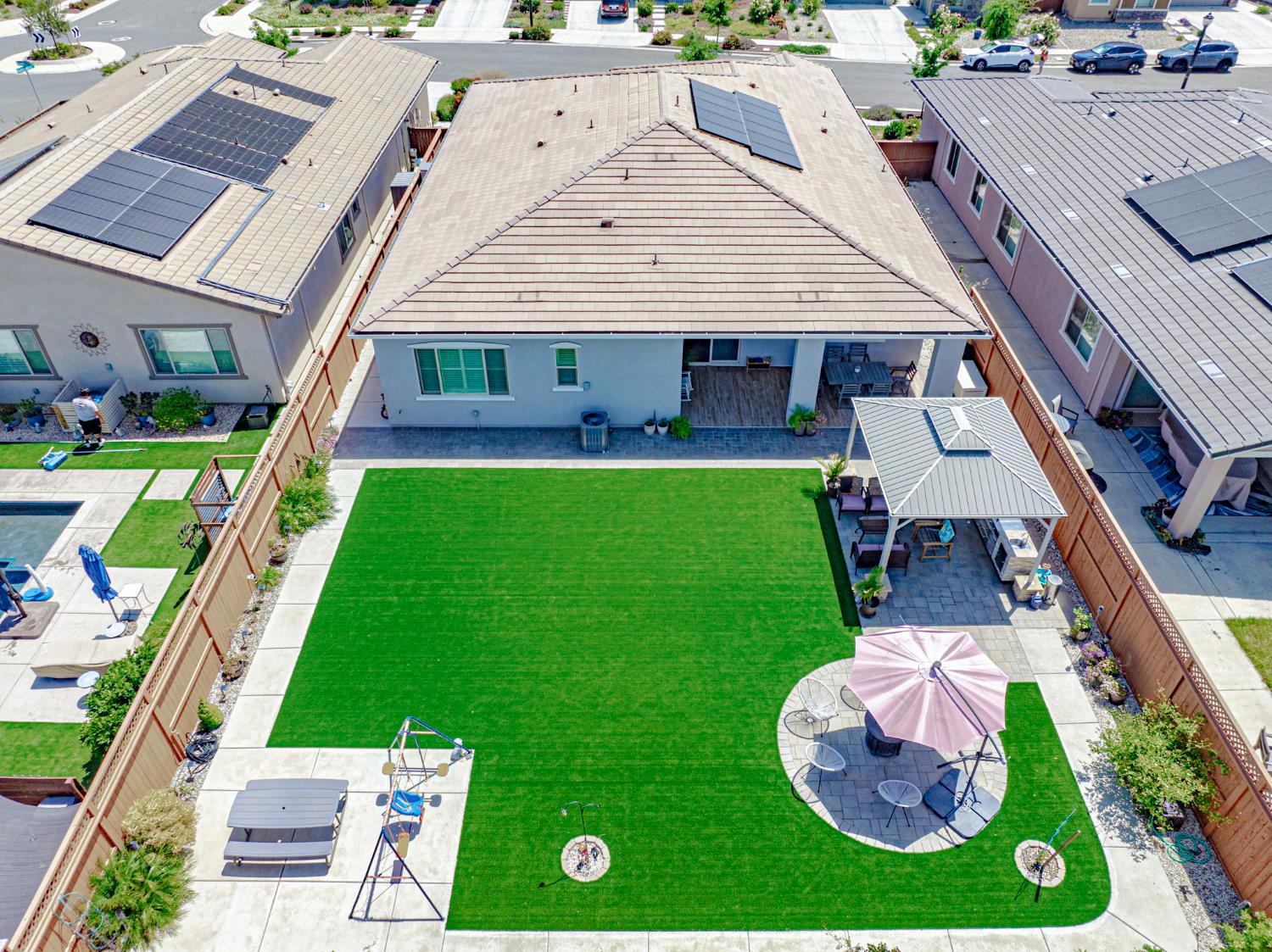 Banks Place, Woodland, California image 36