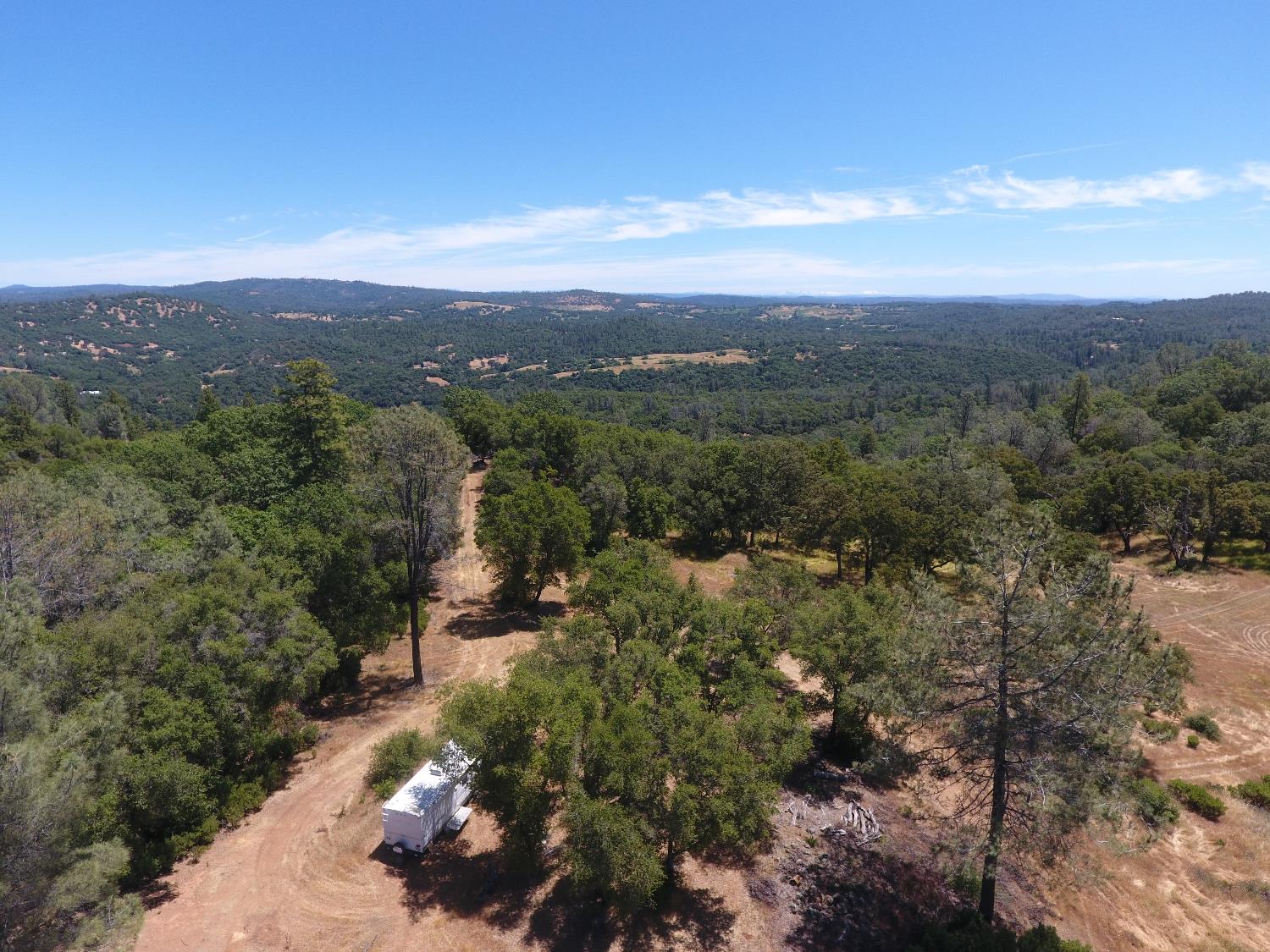 Perimeter Road, Grass Valley, California image 5