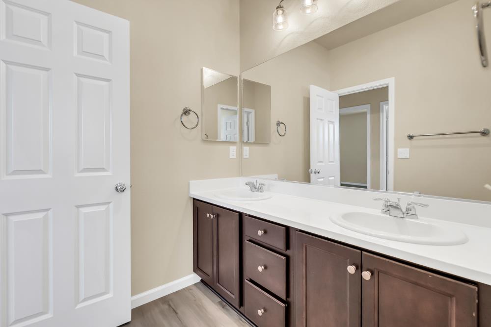 Linnea Court, Elk Grove, California image 46