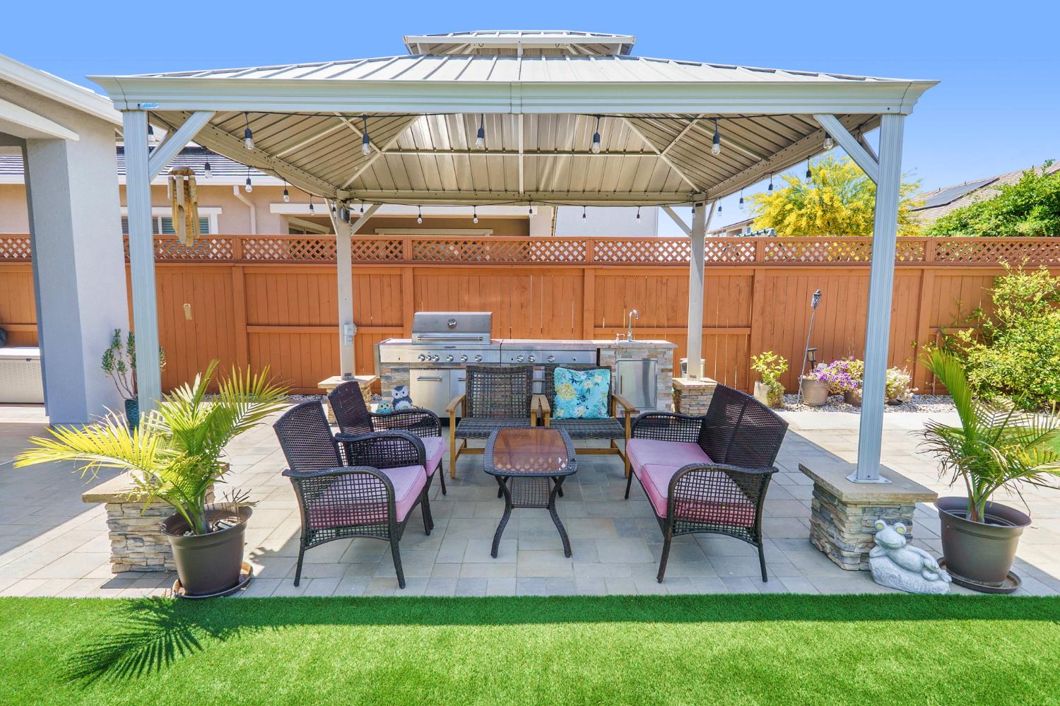 Banks Place, Woodland, California image 28