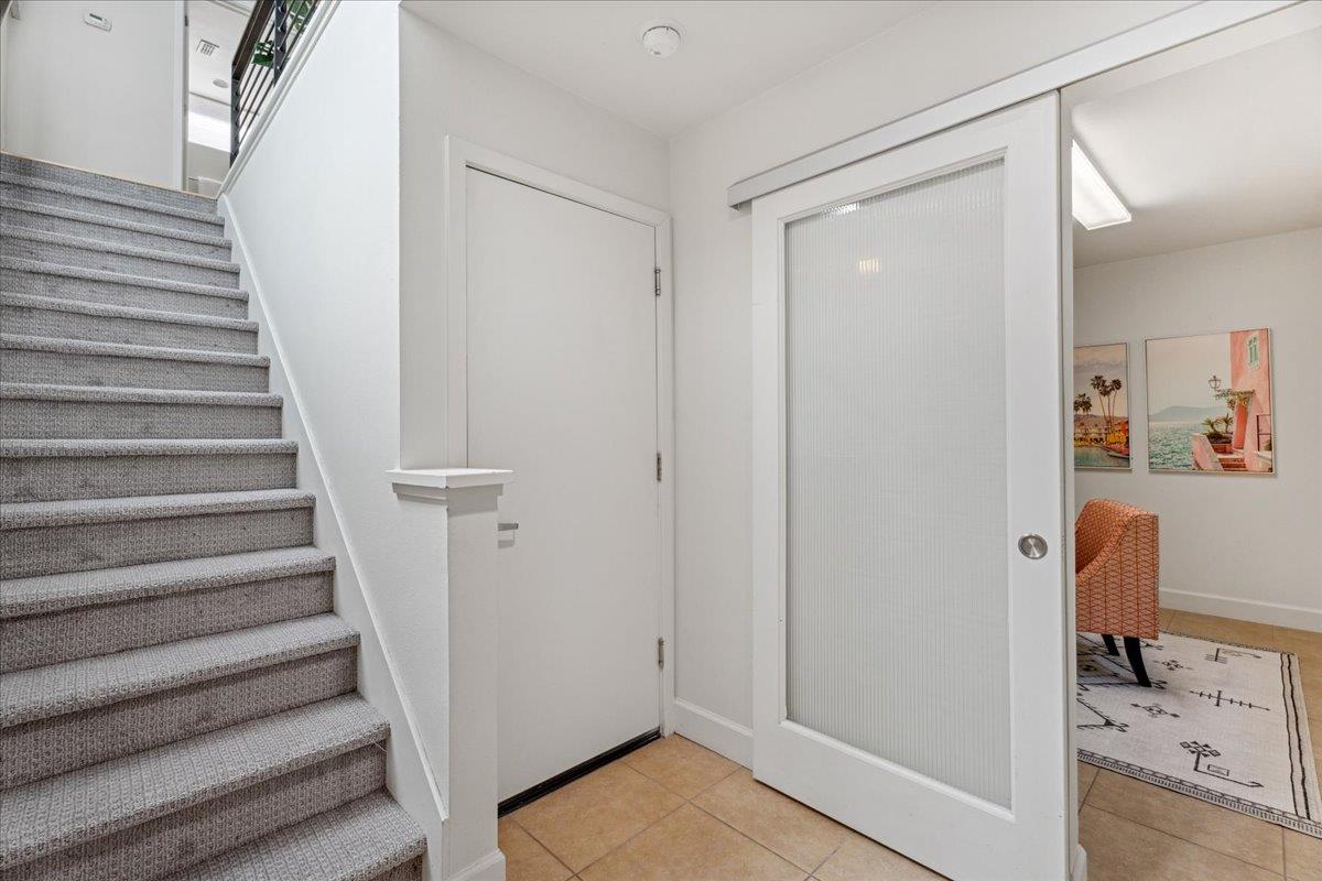 Photo #2: 225069598 Listing 