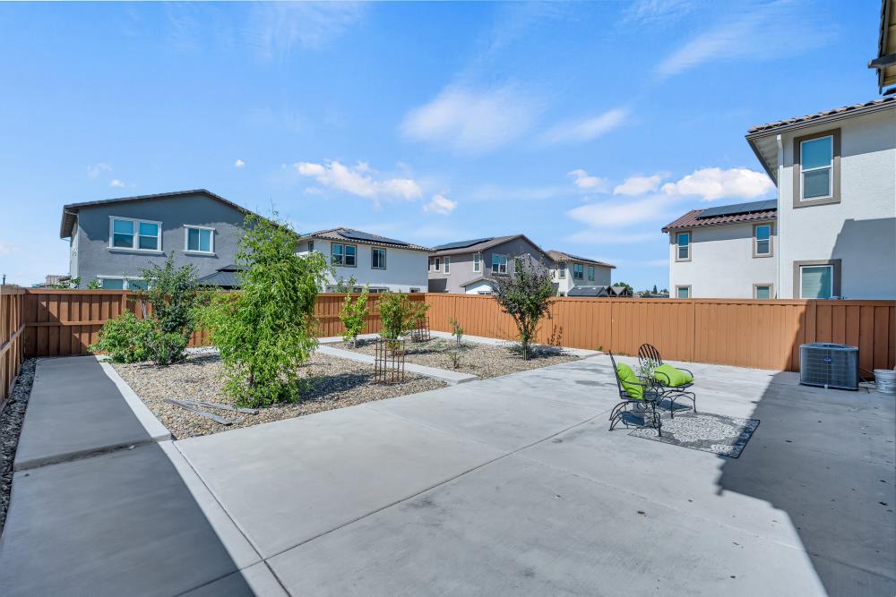 Linnea Court, Elk Grove, California image 48