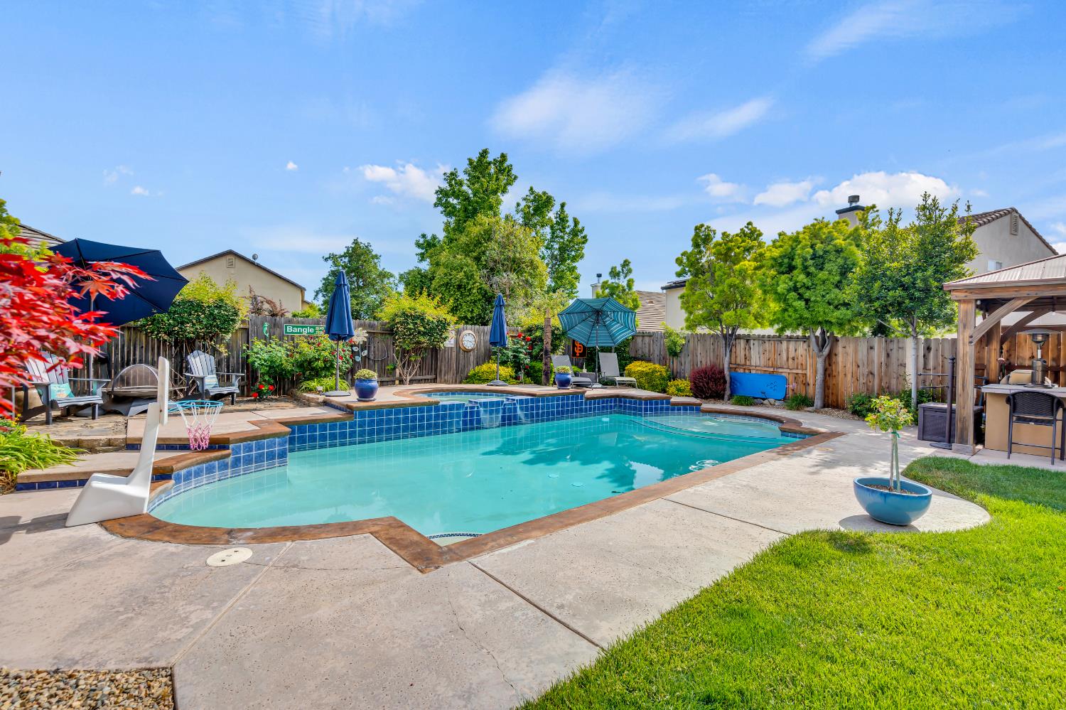 River Thread Court, Elk Grove, California image 46
