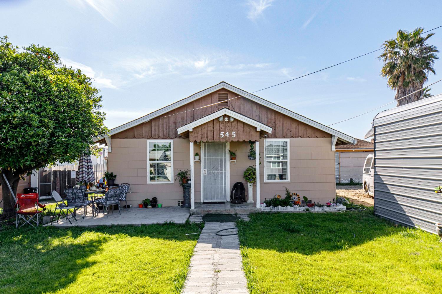 El Roya Avenue, Modesto, California image 2