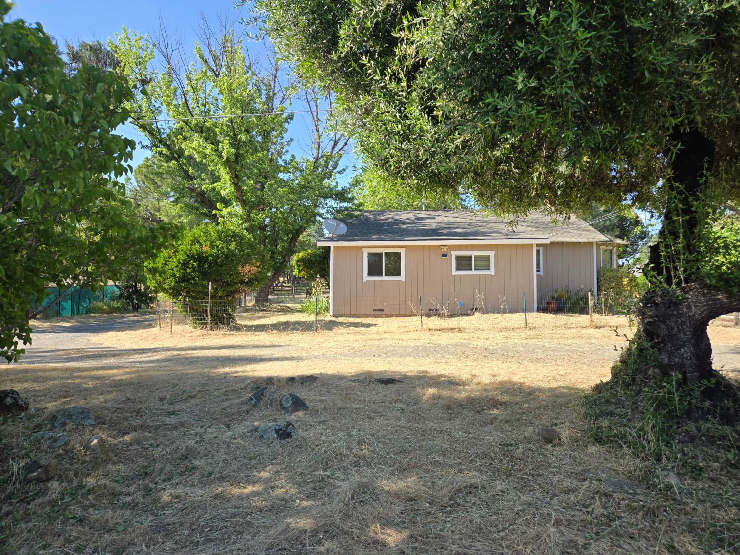 Dry Creek Road, Auburn, California image 8
