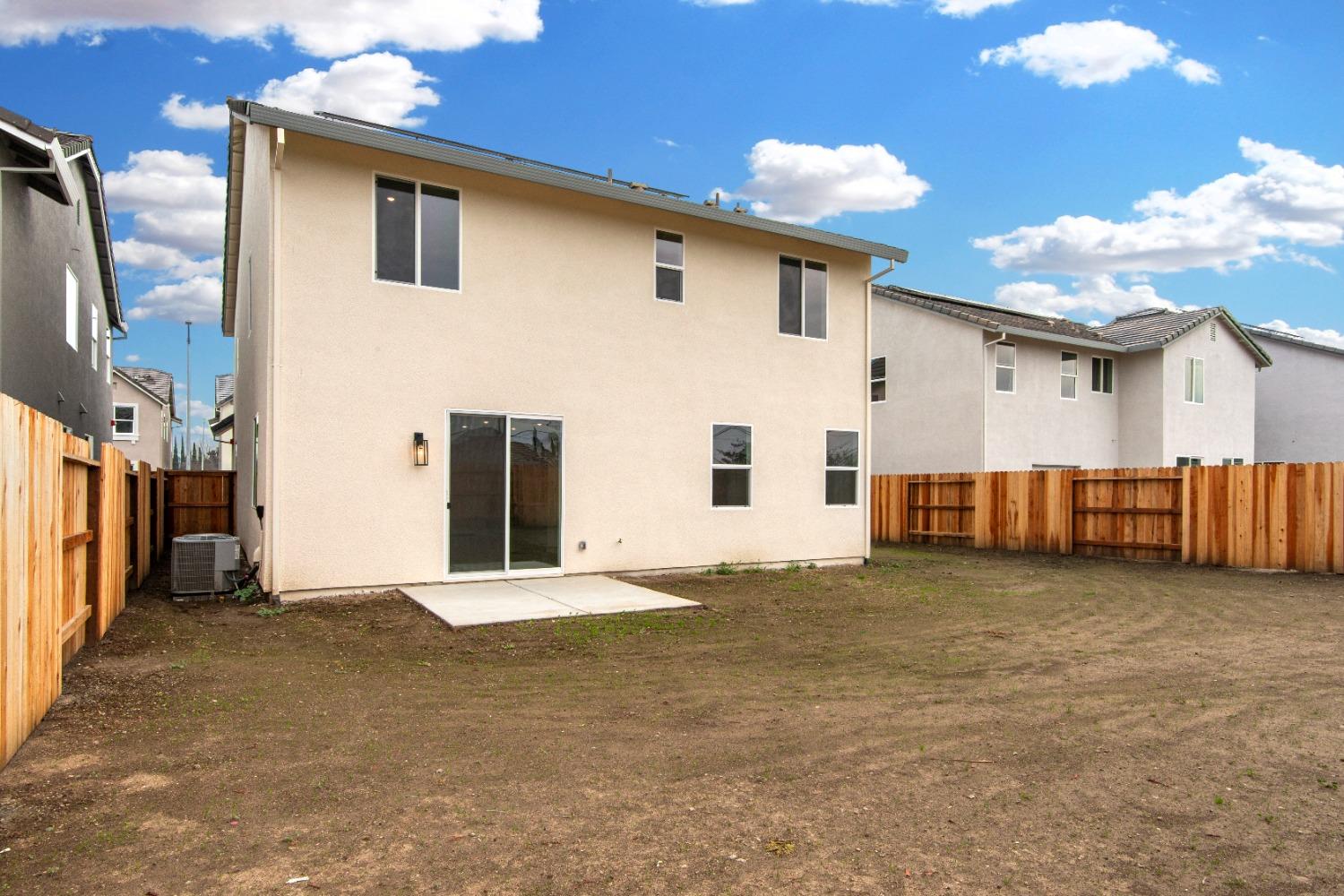 Millie Drive, Yuba City, California image 22