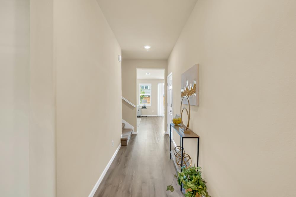 Linnea Court, Elk Grove, California image 5