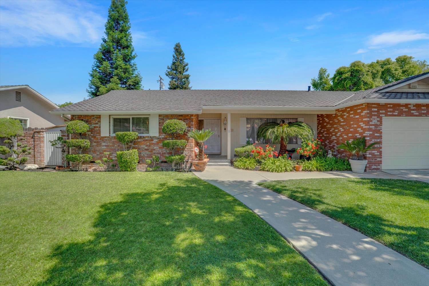 Wellington Drive, Modesto, California image 3