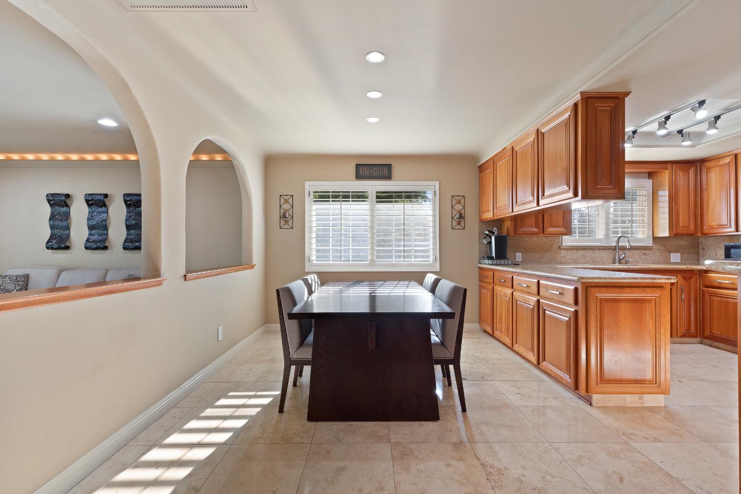 Cheshire Lane, Modesto, California image 10