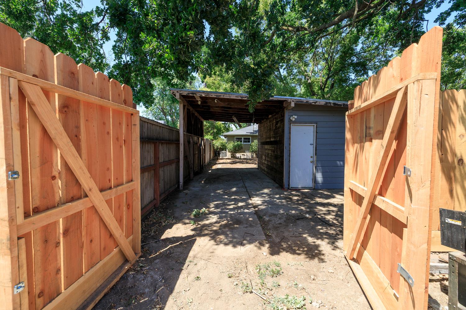 Edison Avenue, Modesto, California image 46