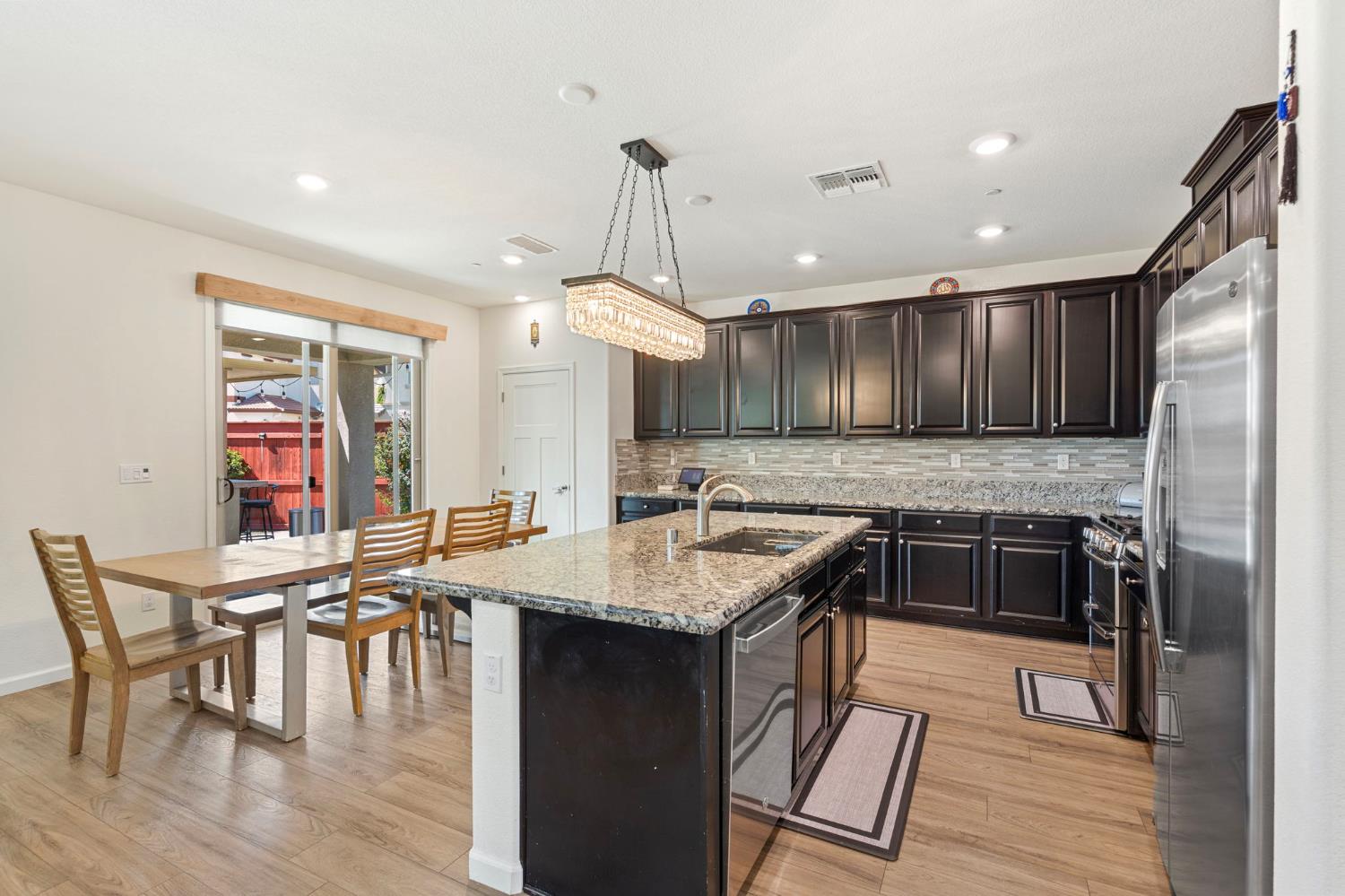 Edington Drive, Rancho Cordova, California image 11