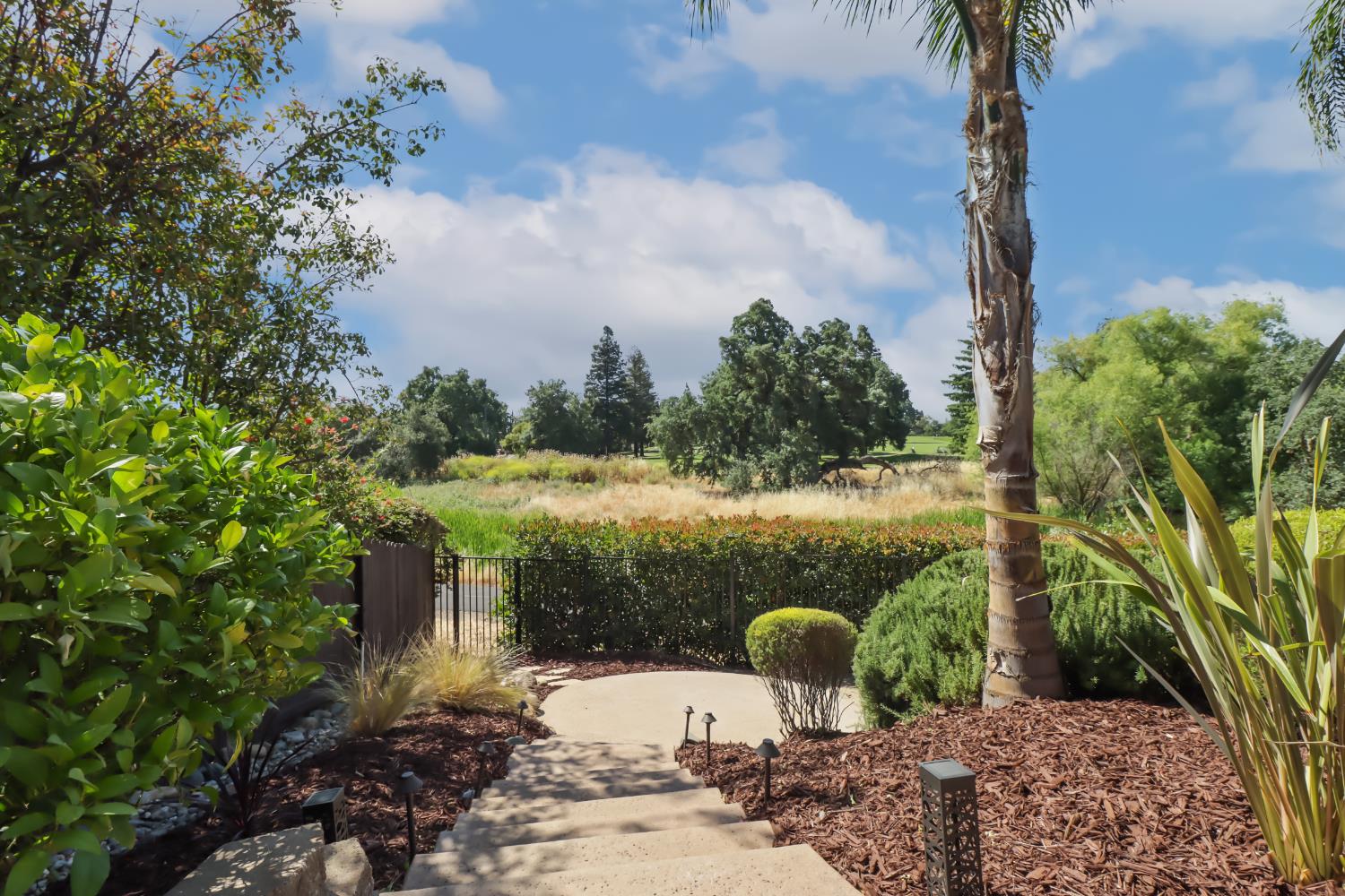 Hawk Crest Court, Roseville, California image 49